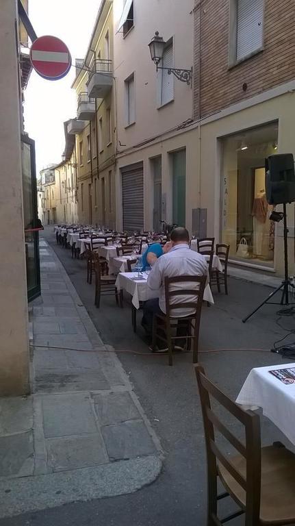 Locanda San Fiorenzo Fiorenzuola dʼArda Kültér fotó