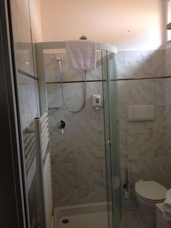 Locanda San Fiorenzo Fiorenzuola dʼArda Kültér fotó
