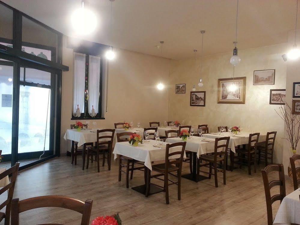 Locanda San Fiorenzo Fiorenzuola dʼArda Kültér fotó